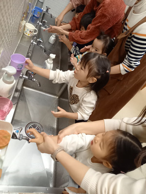 20251216_102440 20251216_102440